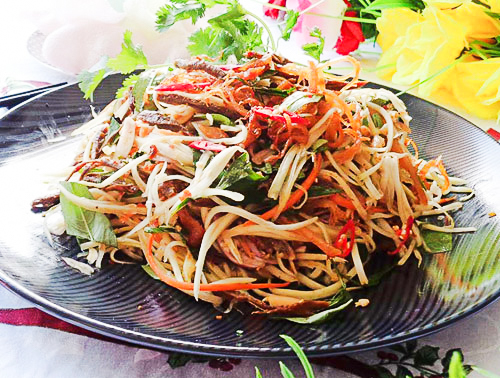 Hikari-Salate